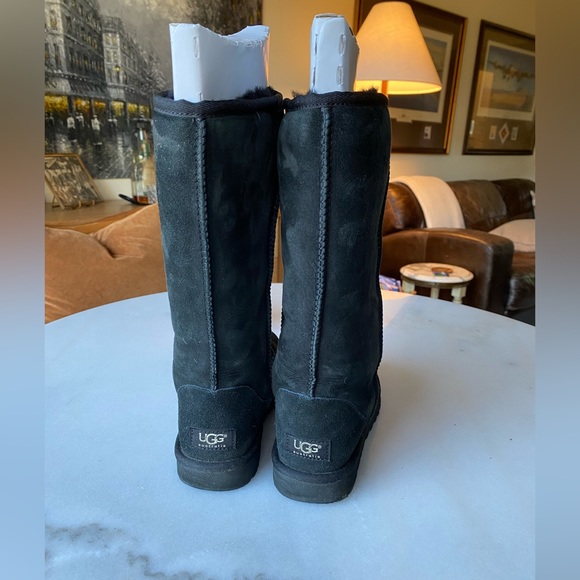 Authentic with box Classic Tall Black UGG boots size 7 - Picture 3 of 7